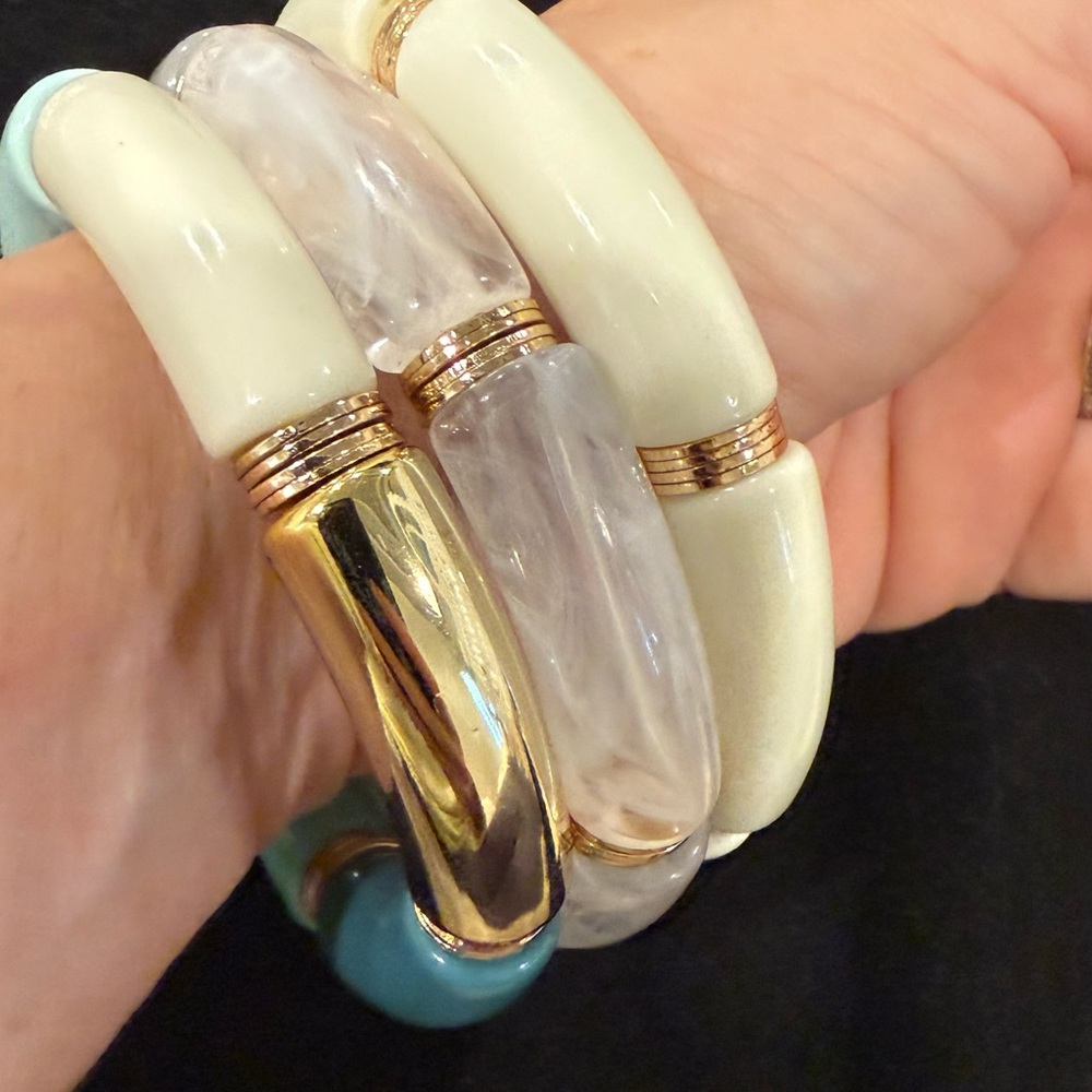 Fun summer bangles - Picture 2 of 4
